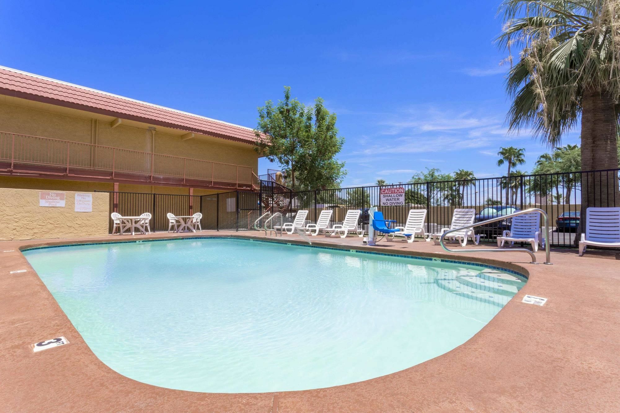 Knights Inn Mesa Exterior photo